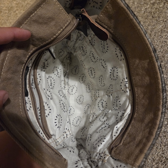 Myra Bag Red and Blue Crossbody with Southwestern Pattern - Picture 5 of 5